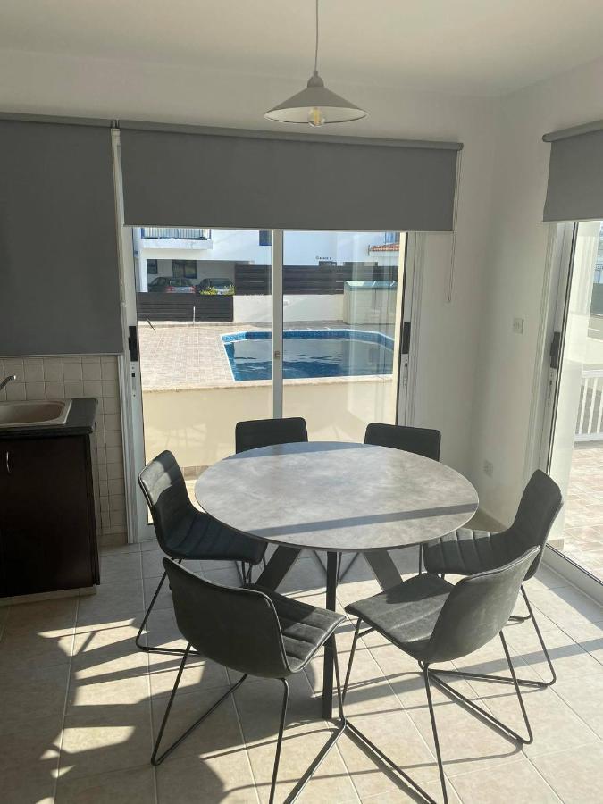 Cosy Apartment In Kato Paphos With Pool Access Exterior foto